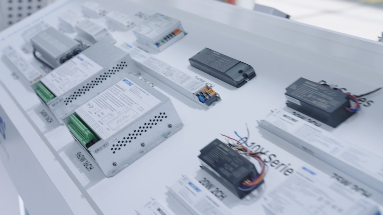 MOONS' Intelligent LED Driver